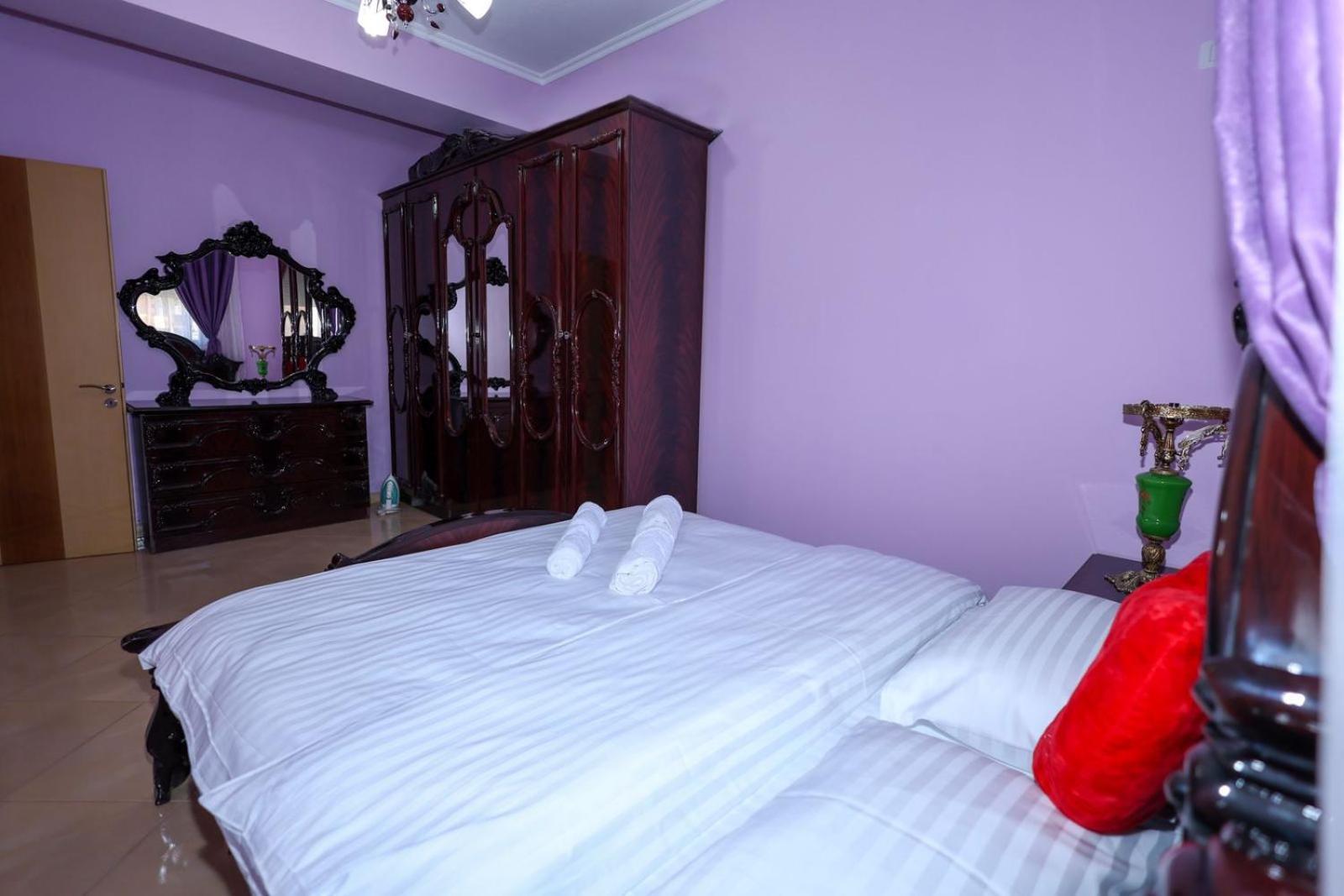 Rio'S Apartment เบราท ภายนอก รูปภาพ